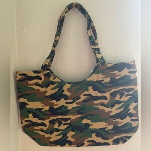 Brand new Camo Tote‎ Bag